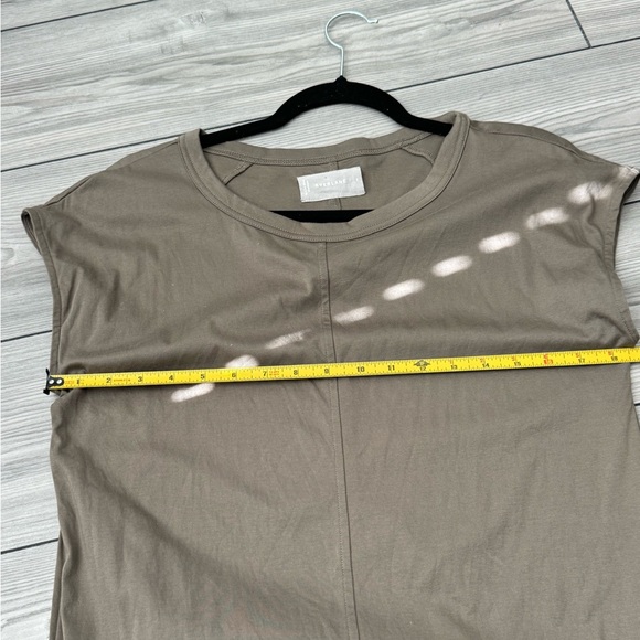 Everlane - The Luxe Cotton Side Slit Tee Midi Dress - Picture 5 of 9